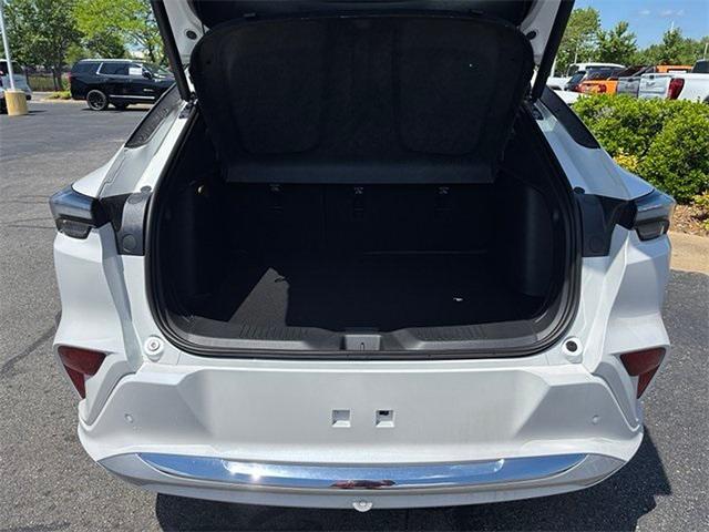 new 2025 Buick Envista car, priced at $29,826