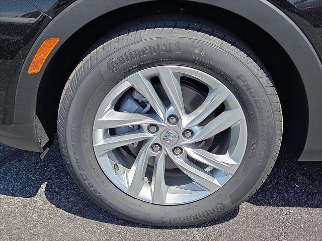 new 2025 Buick Envista car, priced at $23,320