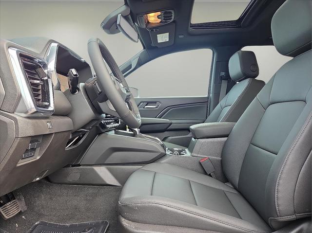 new 2025 GMC Canyon car, priced at $48,238