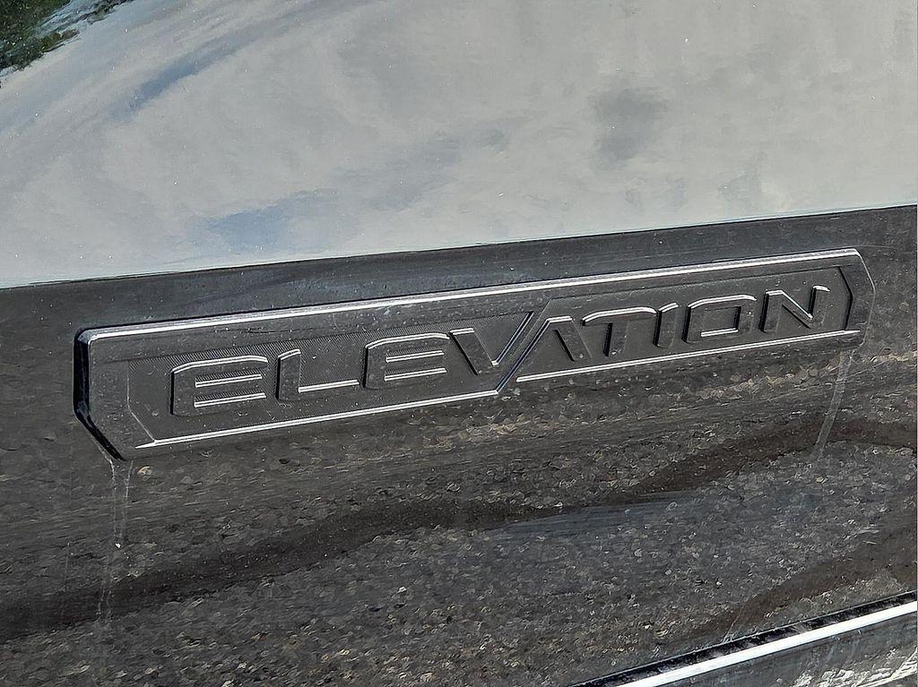 new 2025 GMC Canyon car, priced at $44,030