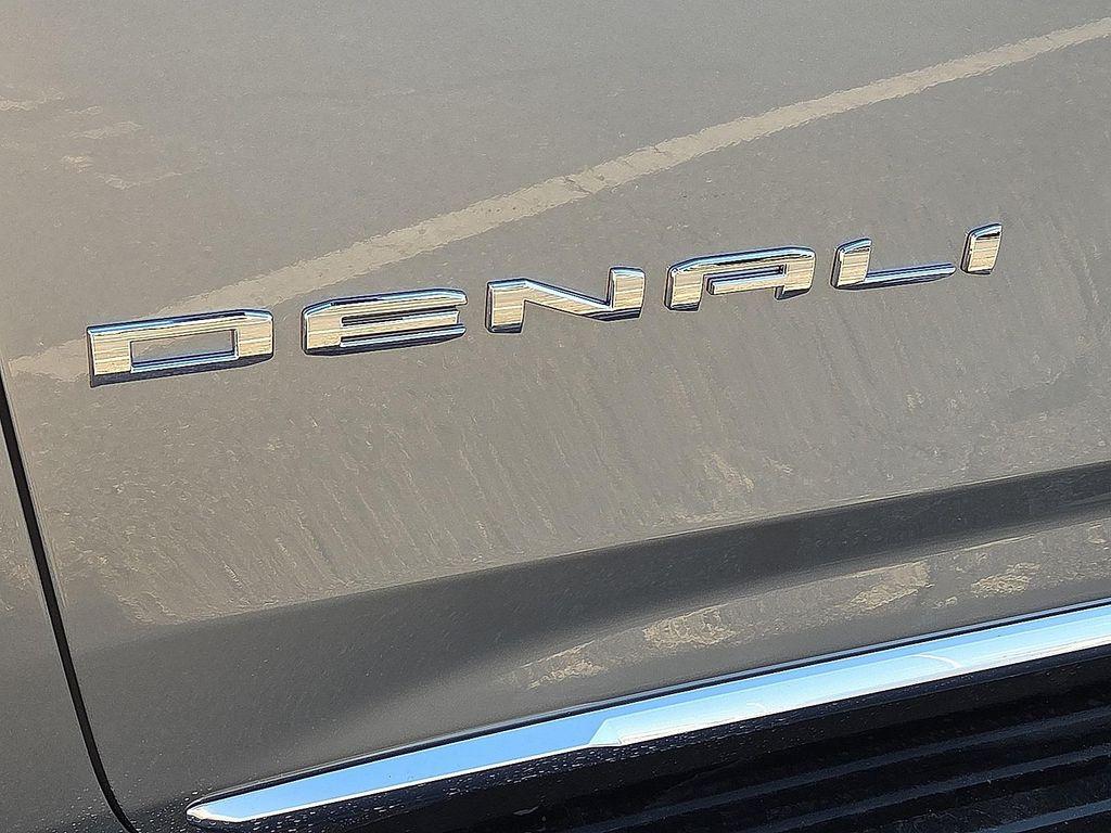 new 2026 GMC Yukon XL car, priced at $86,708