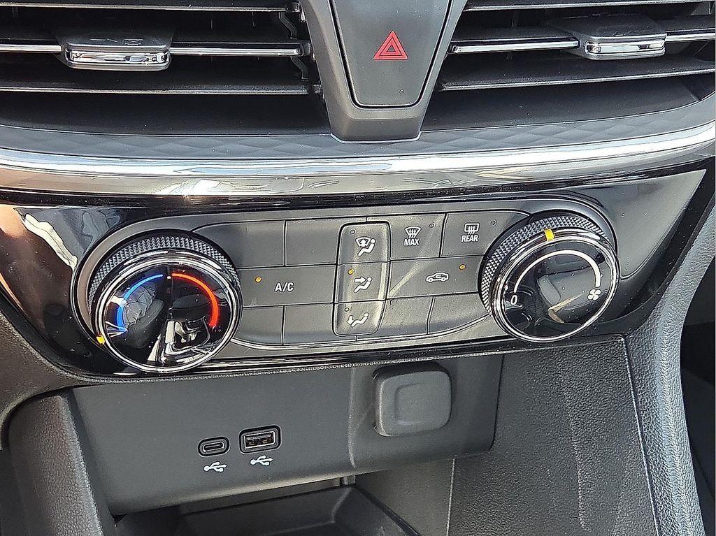 new 2026 Buick Encore GX car, priced at $26,285