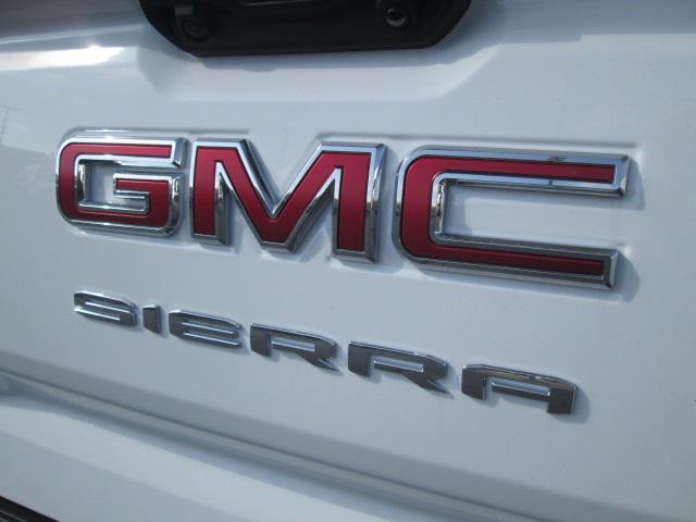 new 2025 GMC Sierra 1500 car, priced at $50,026