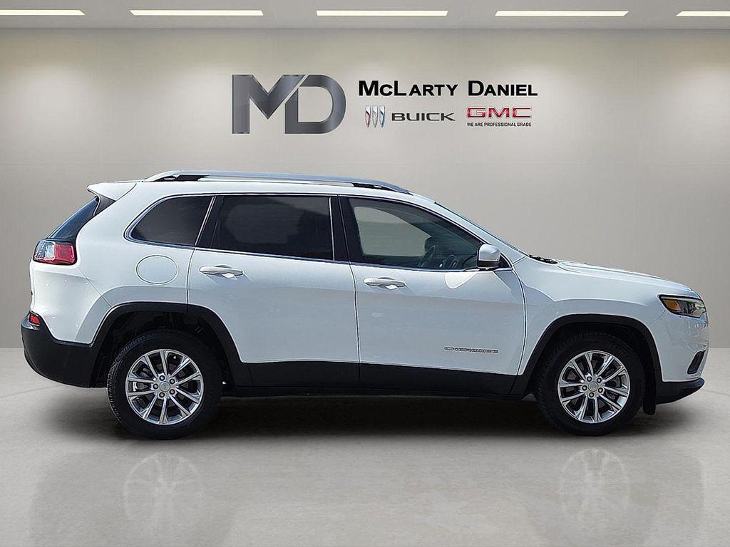used 2019 Jeep Cherokee car, priced at $12,388