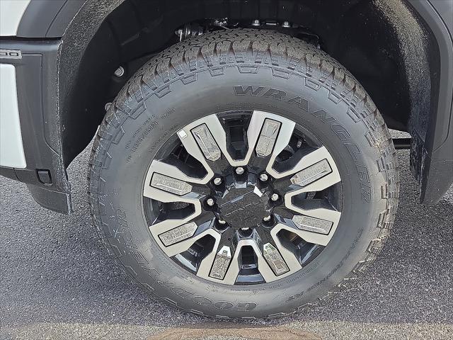 new 2025 GMC Sierra 2500 car, priced at $80,945