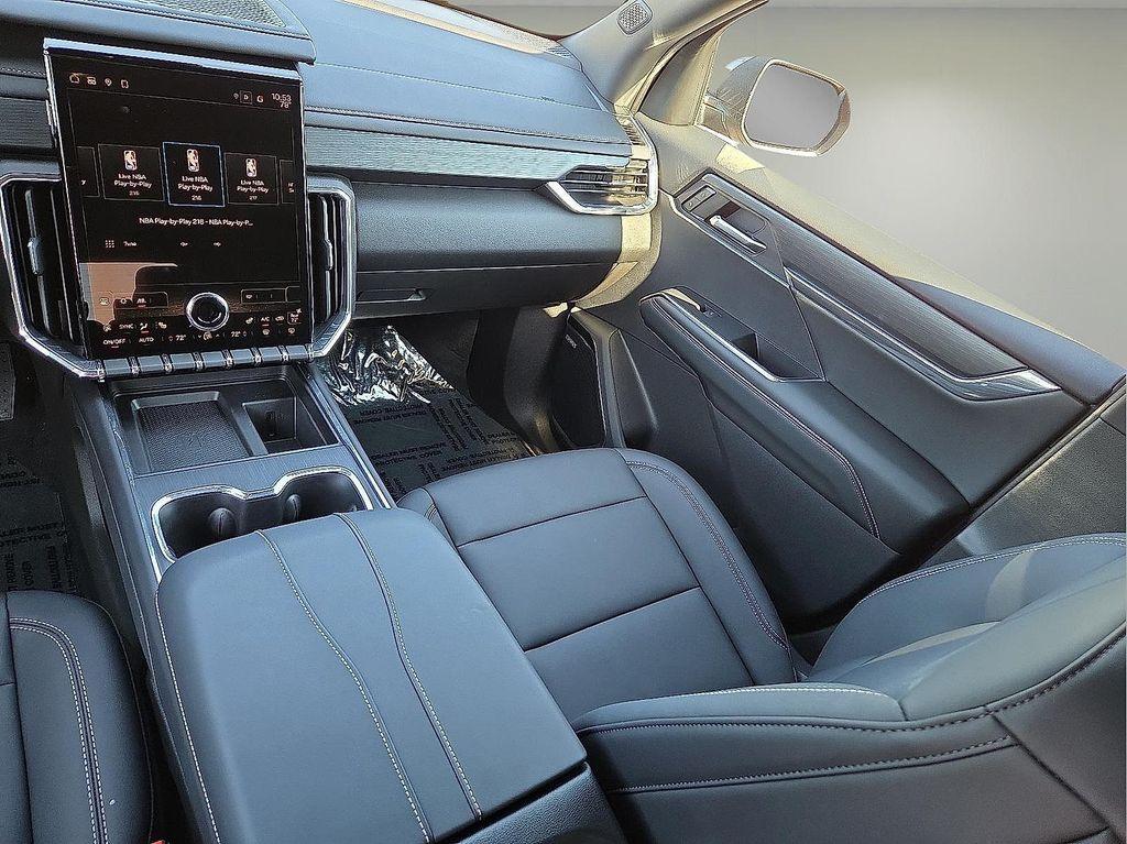 used 2024 GMC Acadia car, priced at $39,990