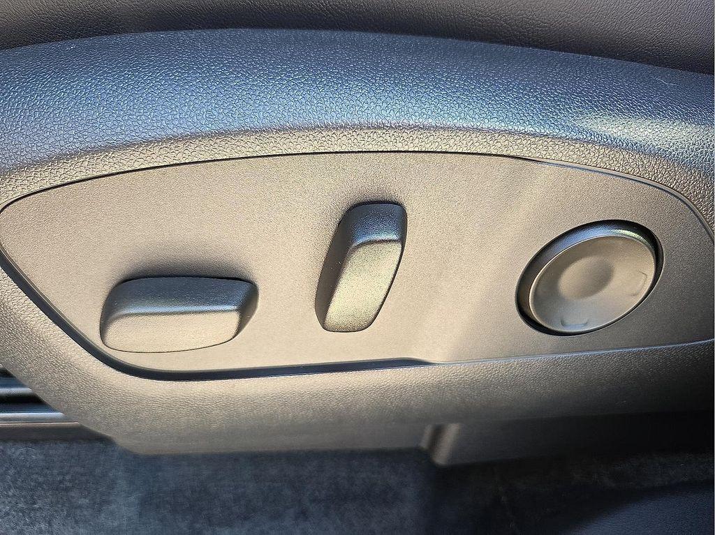 used 2024 GMC Acadia car, priced at $39,990