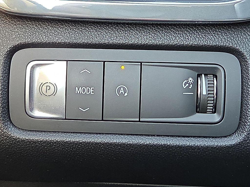 used 2024 GMC Acadia car, priced at $39,990