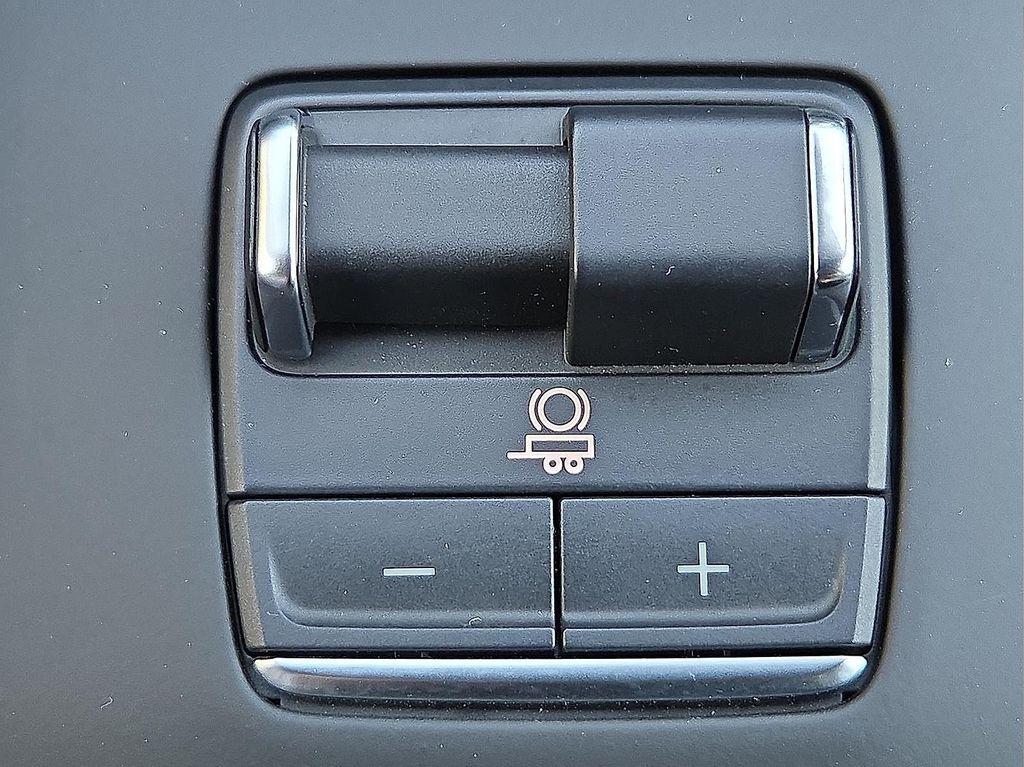 used 2025 GMC Sierra 2500 car, priced at $78,077