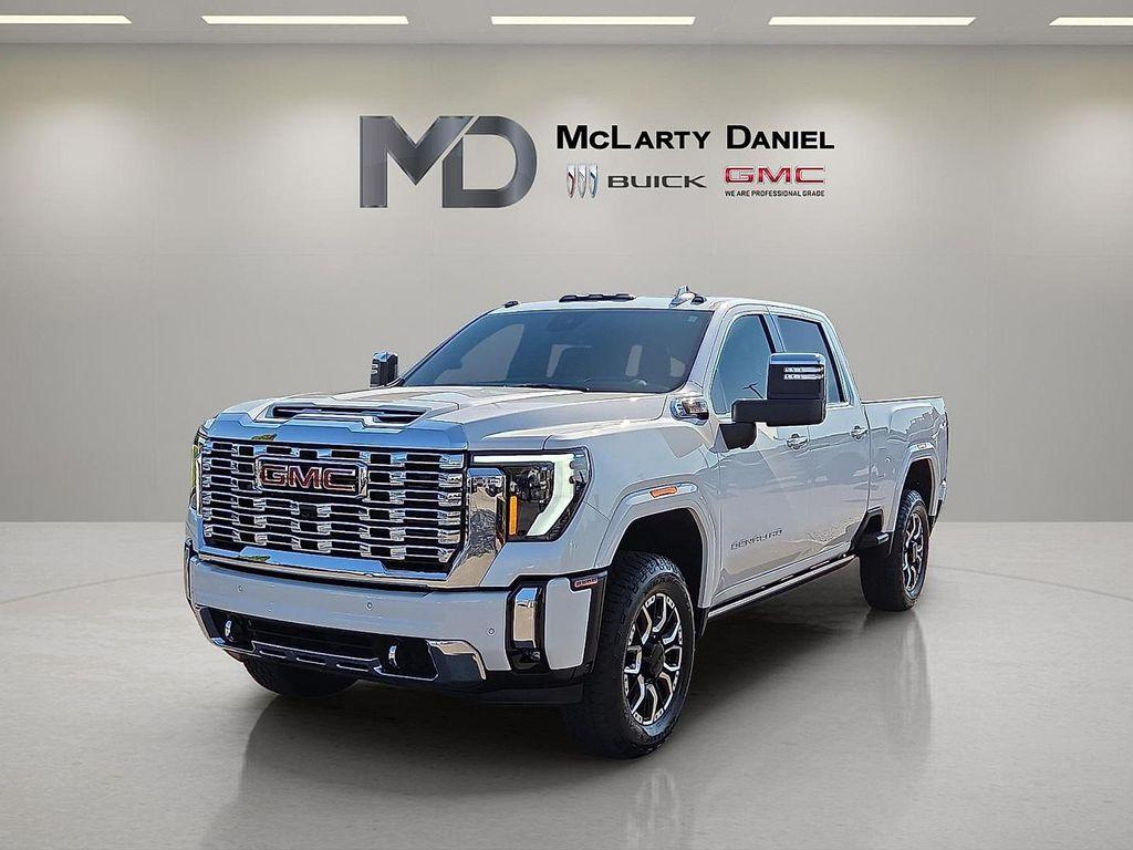 used 2025 GMC Sierra 2500 car, priced at $78,077