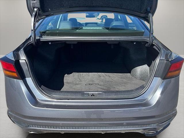 used 2023 Nissan Altima car, priced at $22,202