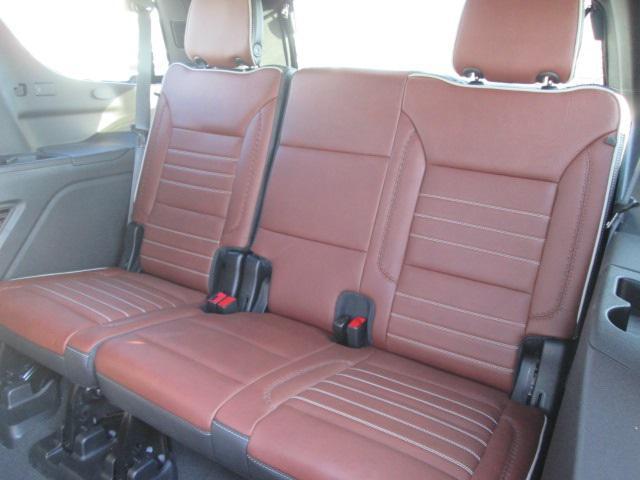 used 2024 GMC Yukon car, priced at $88,990