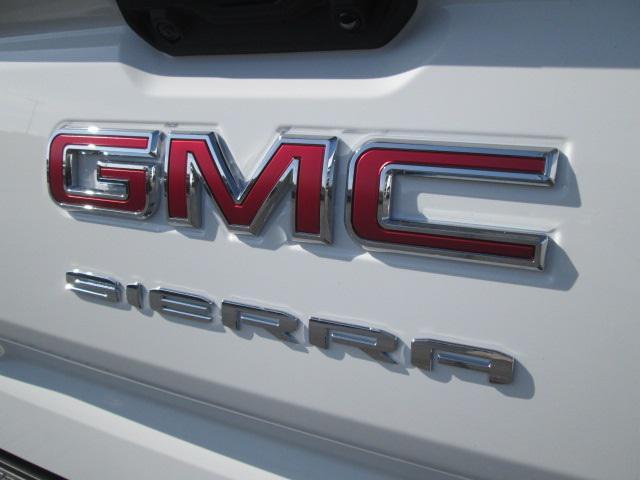 new 2025 GMC Sierra 1500 car, priced at $47,031