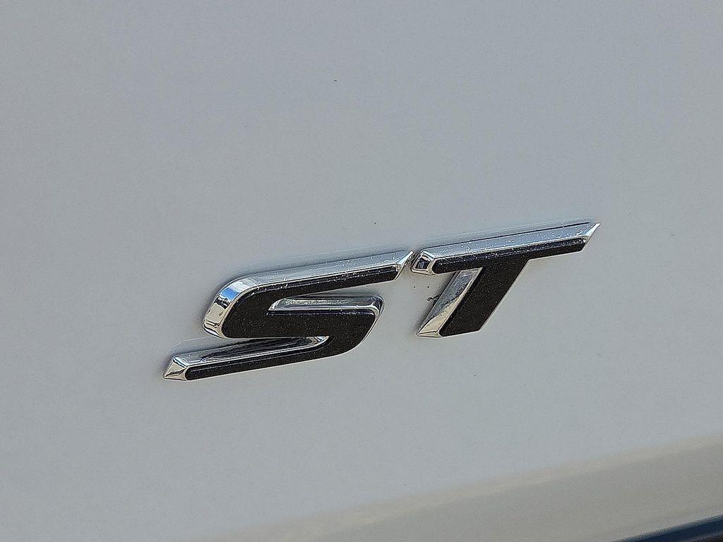 used 2025 Buick Envista car, priced at $24,555