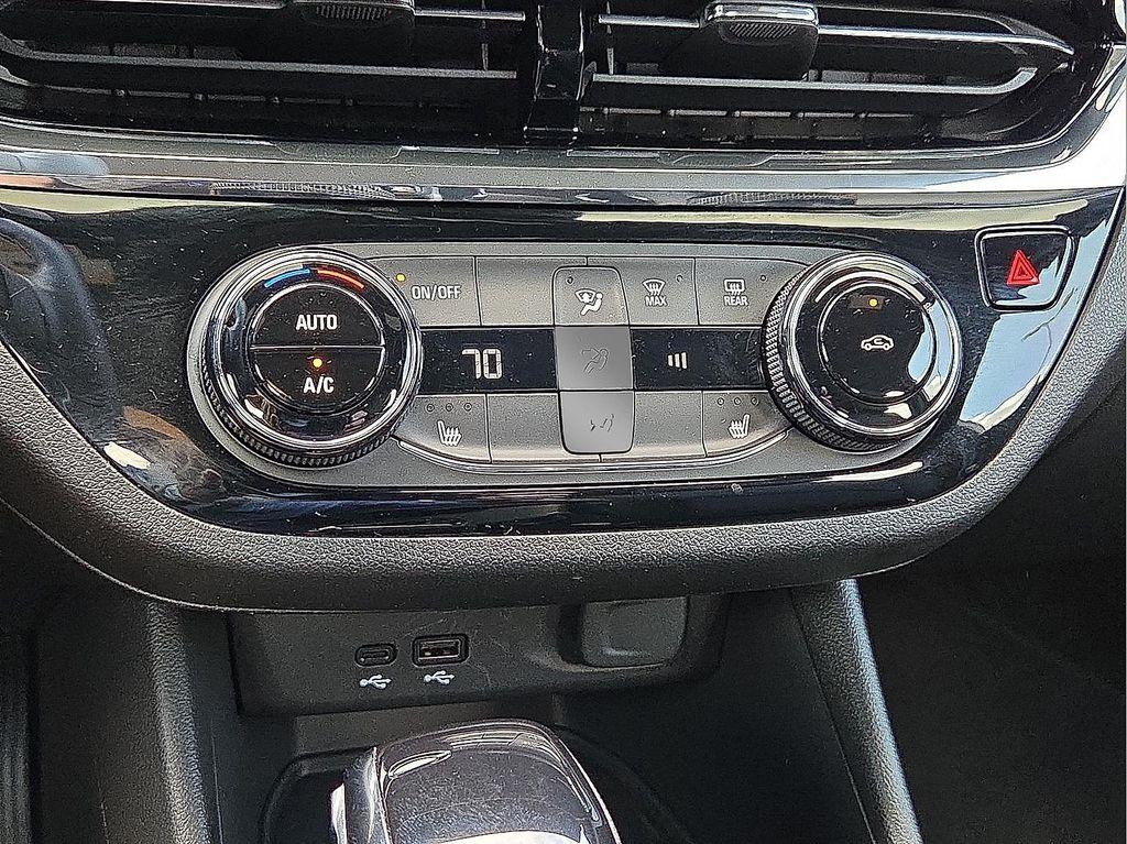 used 2025 Buick Envista car, priced at $24,555