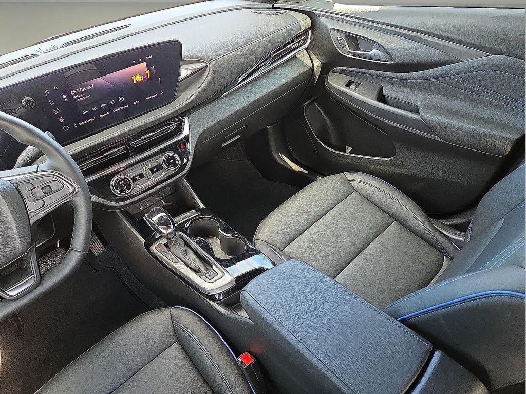 used 2025 Buick Envista car, priced at $24,555