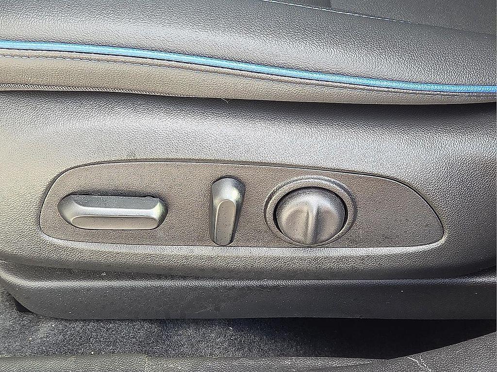 used 2025 Buick Envista car, priced at $24,555