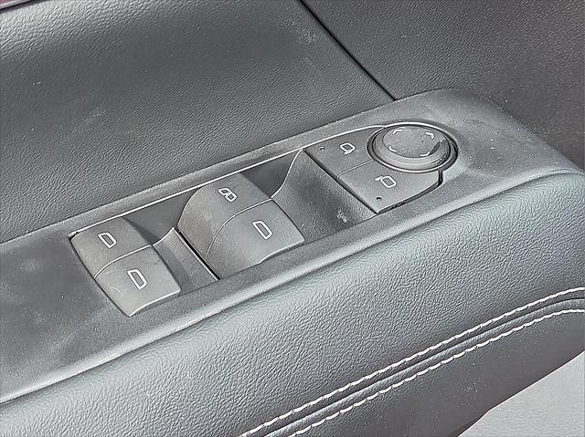 new 2025 GMC Terrain car, priced at $28,830