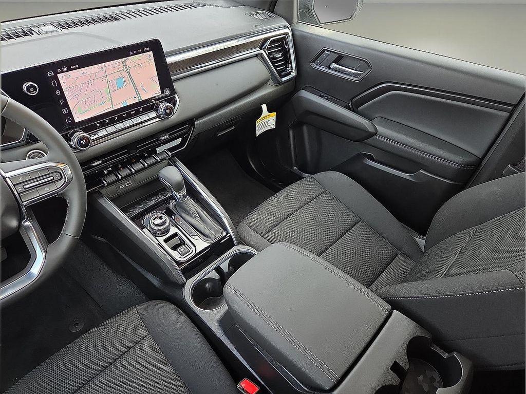 new 2025 GMC Canyon car, priced at $41,285