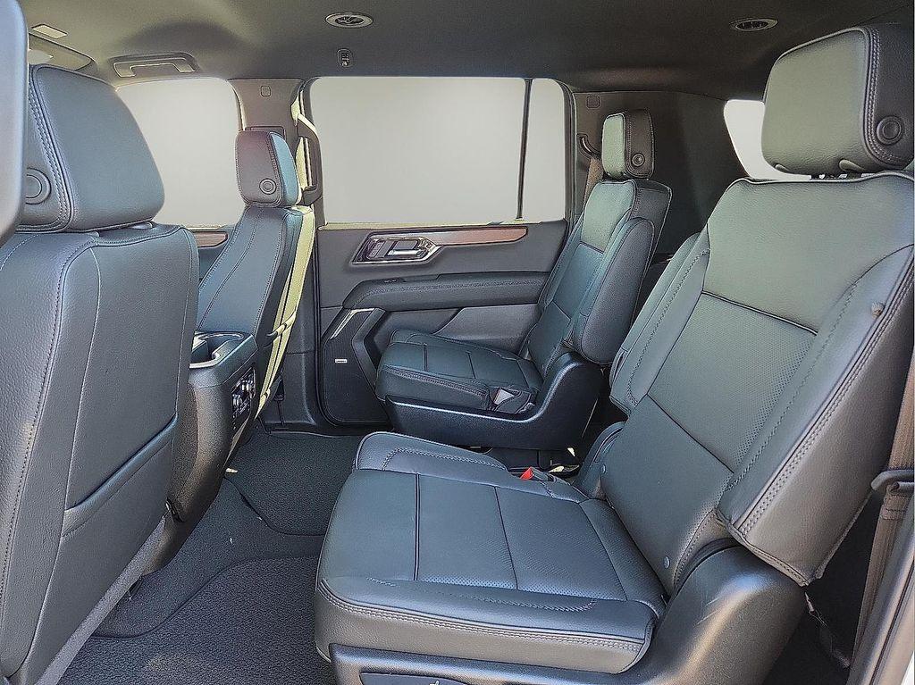 new 2026 GMC Yukon XL car, priced at $84,088