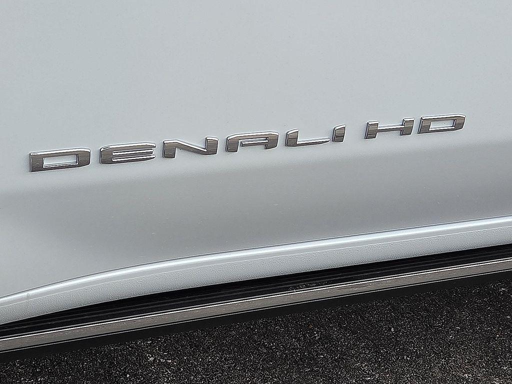 new 2026 GMC Sierra 3500 car, priced at $93,565