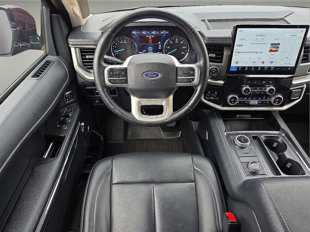 used 2024 Ford Expedition car, priced at $52,550