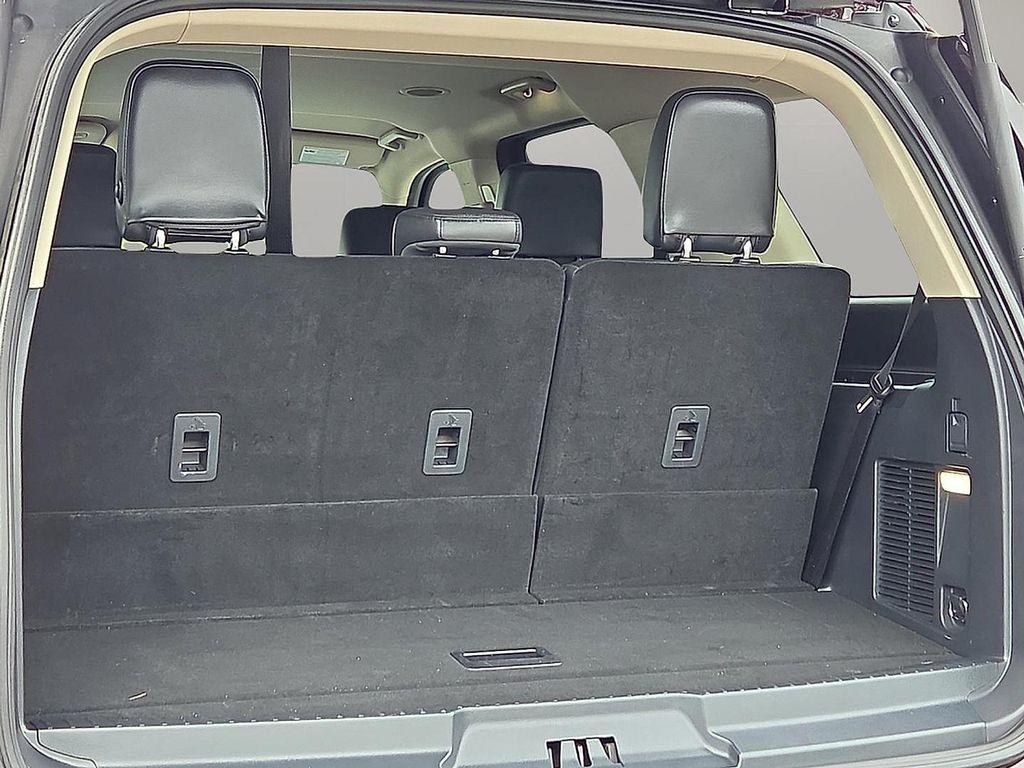 used 2024 Ford Expedition car, priced at $52,550