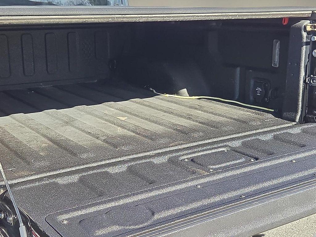 used 2020 Jeep Gladiator car, priced at $33,440