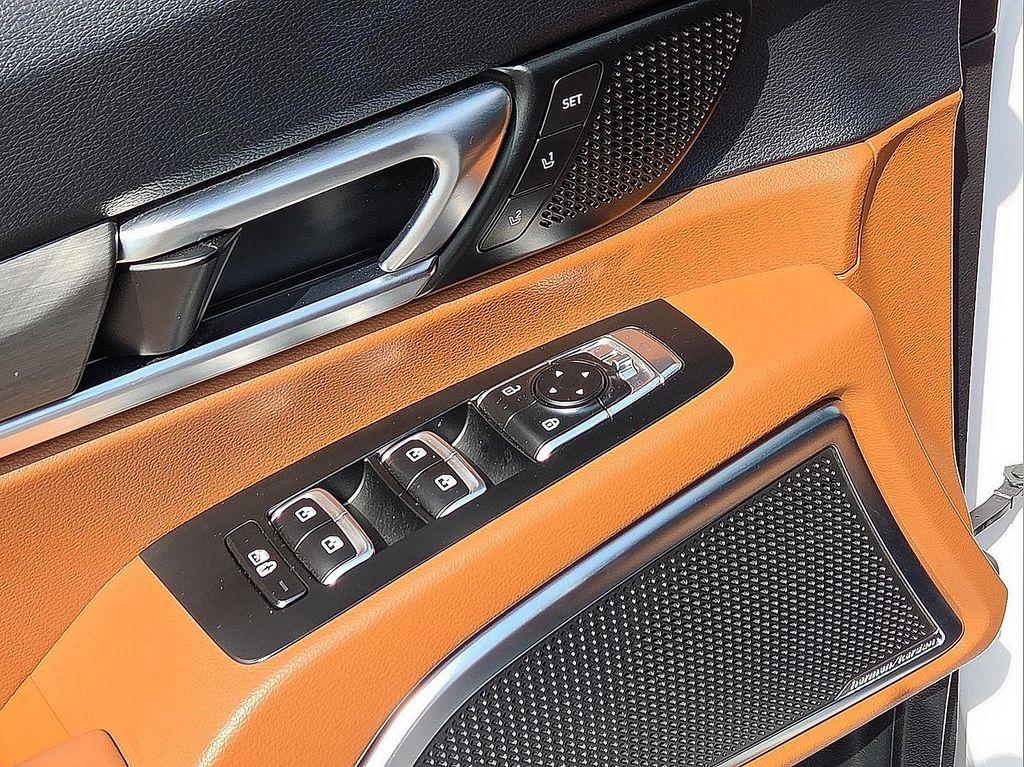 used 2025 Kia Telluride car, priced at $49,900