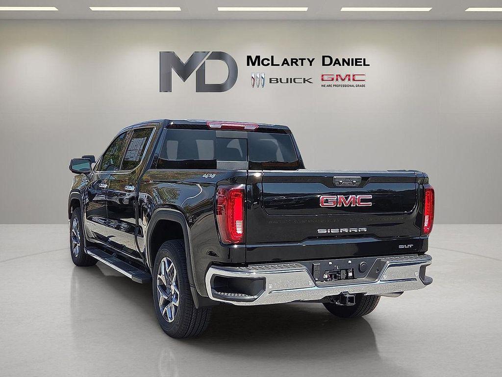new 2026 GMC Sierra 1500 car, priced at $55,675