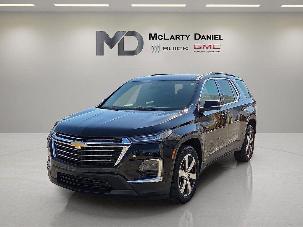 used 2023 Chevrolet Traverse car, priced at $35,644