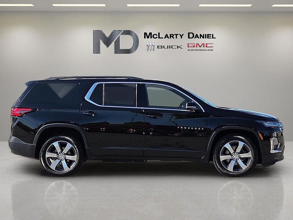 used 2023 Chevrolet Traverse car, priced at $35,644