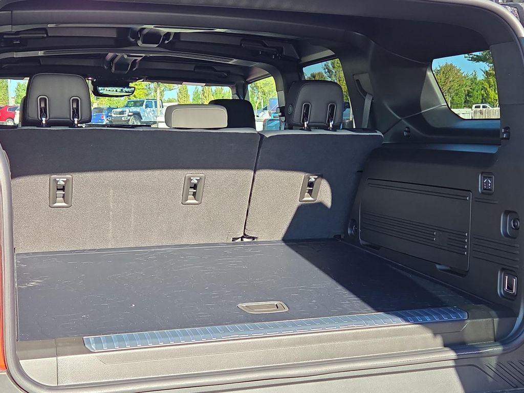 new 2026 GMC HUMMER EV SUV car, priced at $104,945