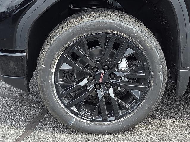 new 2025 GMC Sierra 1500 car, priced at $68,290