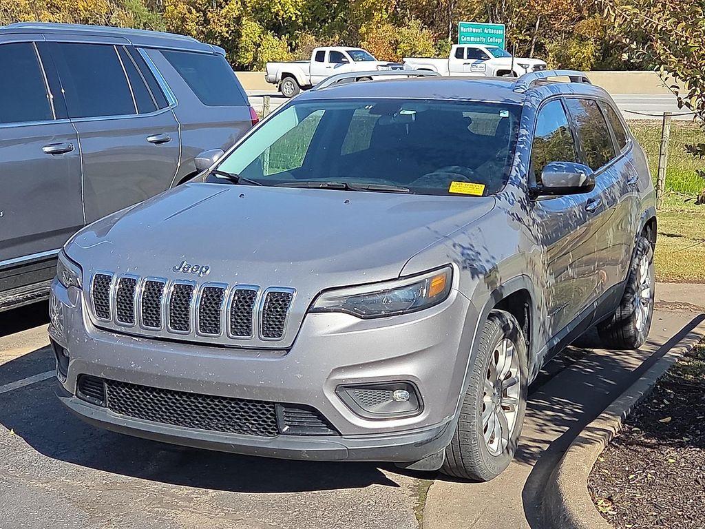 used 2019 Jeep Cherokee car, priced at $13,155