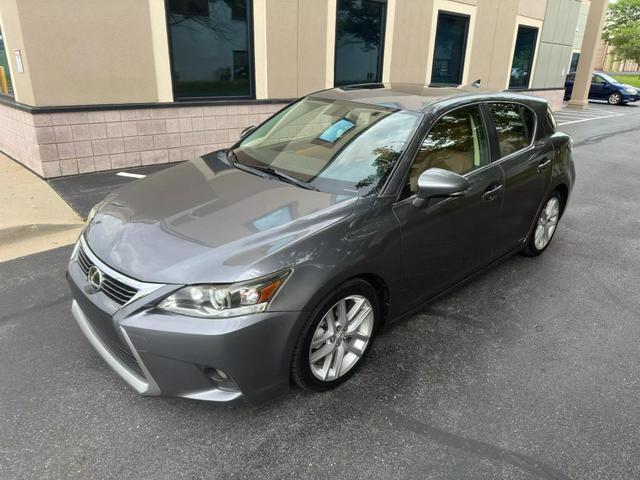 used 2015 Lexus CT 200h car, priced at $13,958