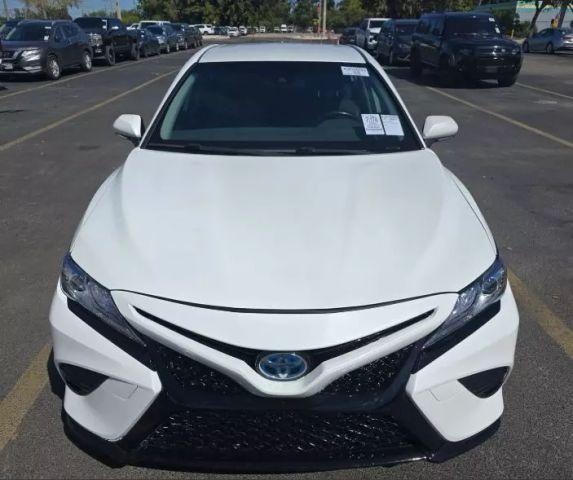 used 2020 Toyota Camry Hybrid car, priced at $20,495