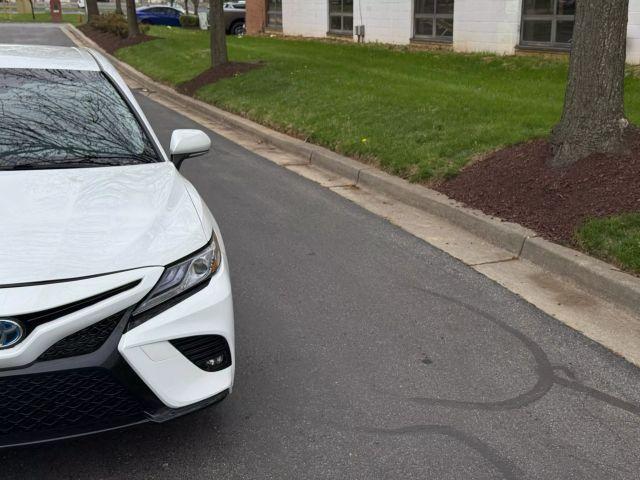used 2020 Toyota Camry Hybrid car, priced at $20,495