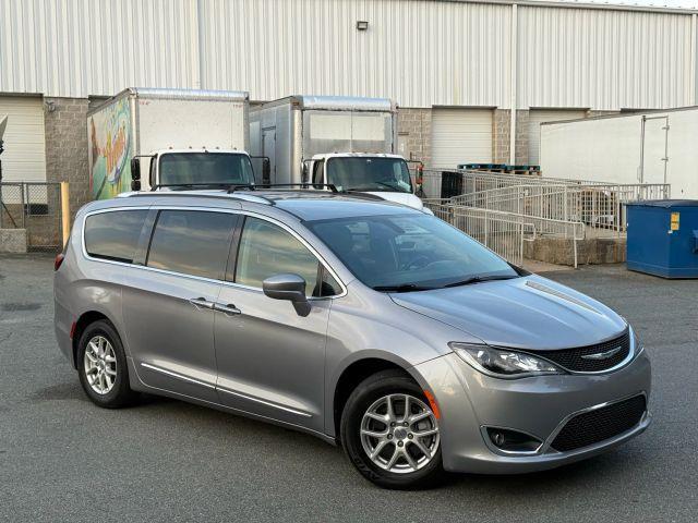 used 2020 Chrysler Pacifica car, priced at $18,458