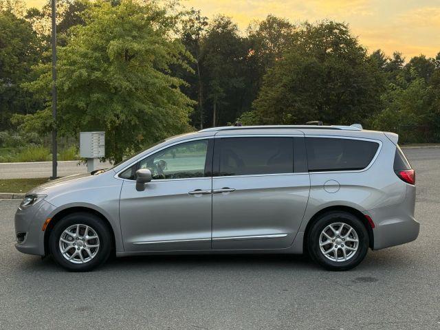 used 2020 Chrysler Pacifica car, priced at $18,458