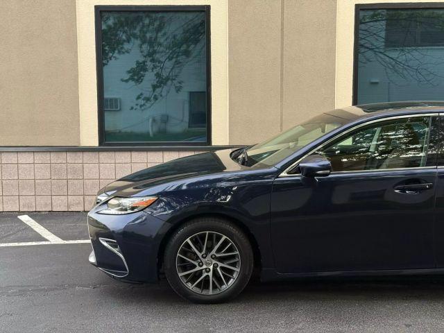 used 2016 Lexus ES 350 car, priced at $17,389