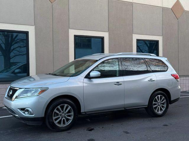 used 2015 Nissan Pathfinder car, priced at $12,249