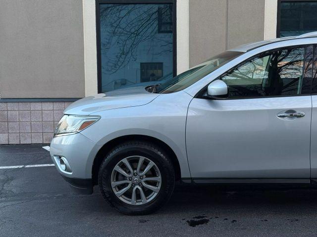 used 2015 Nissan Pathfinder car, priced at $12,249