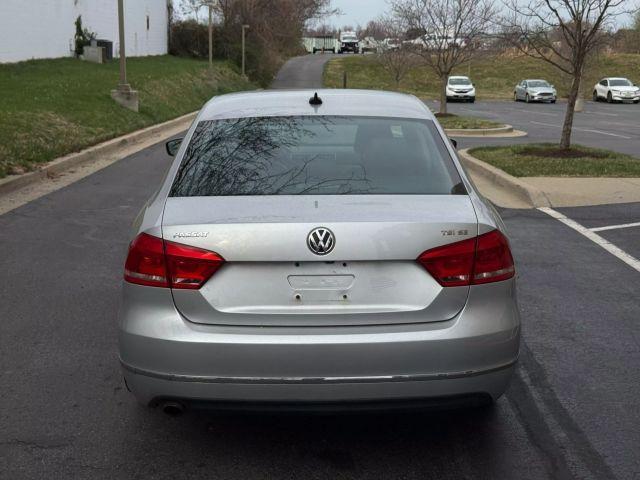 used 2015 Volkswagen Passat car