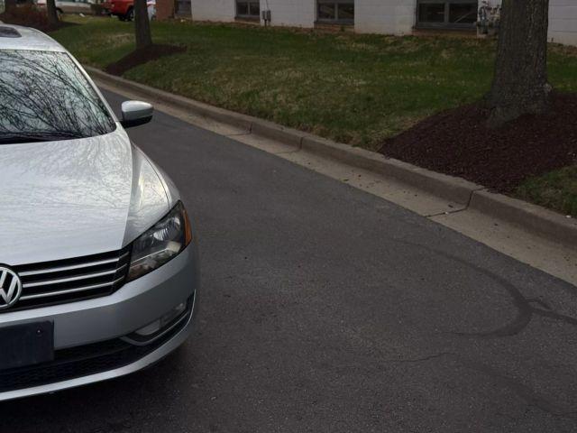 used 2015 Volkswagen Passat car