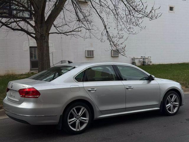 used 2015 Volkswagen Passat car
