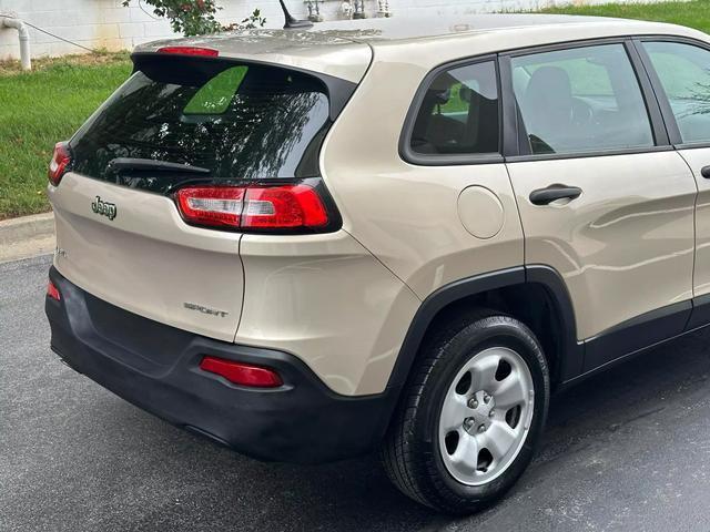 used 2014 Jeep Cherokee car, priced at $11,495