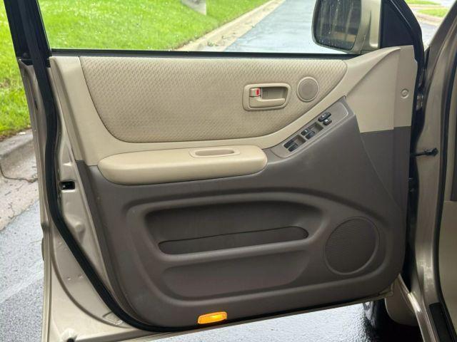 used 2007 Toyota Highlander car, priced at $6,998