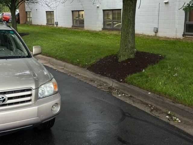 used 2007 Toyota Highlander car, priced at $6,998