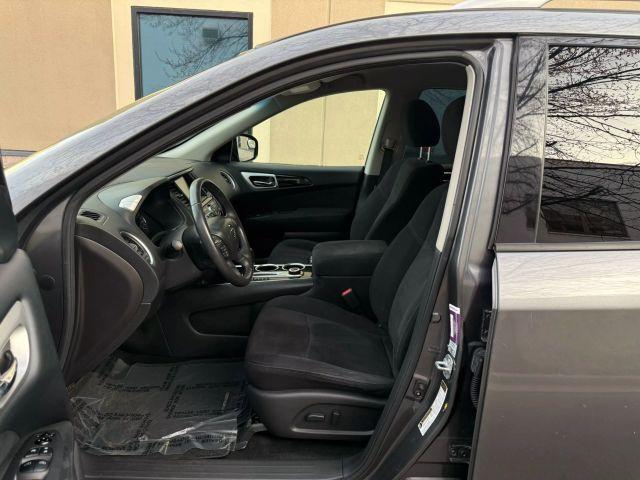 used 2016 Nissan Pathfinder car, priced at $12,989